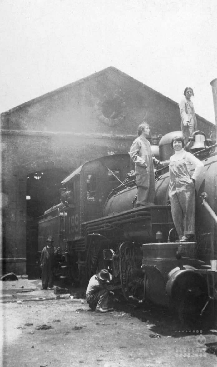Inicia el Ciclo de Charlas y Conversatorios las Investigadoras del Ferrocarril Miradas Interdisciplinarias - AlternativaTlx