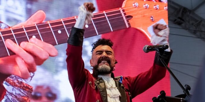 Sergio Arau Regresa a la Capital Mexicana con su Show Tocada y Fuga Para una Noche de Rock y Humor Desmadroso - AlternativaTlx