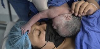 ¡Fue Niño! El Primer Bebé del 2024 se Llama Mario Elian, Nació en el IMSS de Tlalnepantla - AlternativaTlx