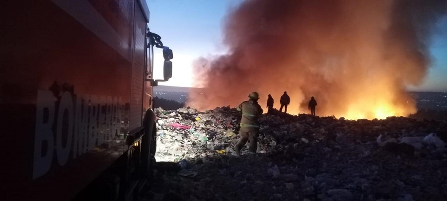 Atiende Gobierno Estatal Brote de Incendio en Relleno Sanitario de Panotla -AltenativaTlx 