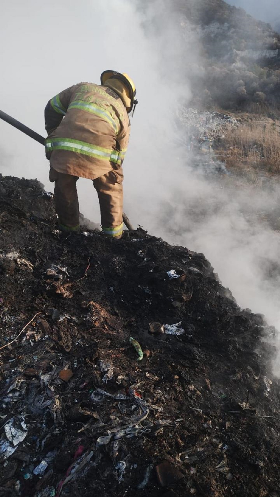 Atiende Gobierno Estatal Brote de Incendio en Relleno Sanitario de Panotla -AltenativaTlx 2