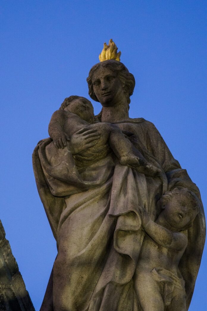Concluyó la Restauración y Reinstalación en la Catedral Metropolitana del Conjunto de las Tres Virtudes Teologales -AlternativaTlx