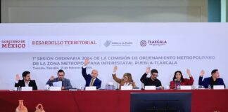Firma Gobernadora Reglamento Interior de la Comisión de Ordenamiento Metropolitano -AlternativaTlx