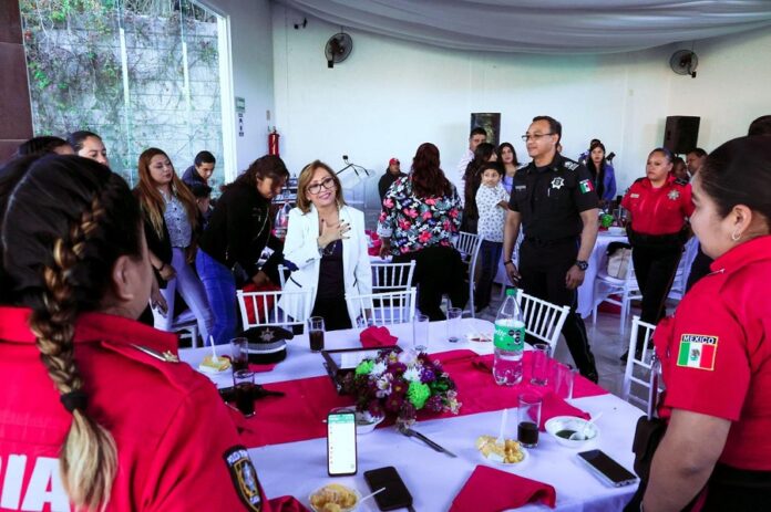 Reconoce Gobernadora a la Polícia de Género de la SSC -AlternativaTlx