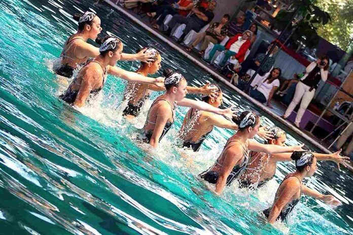 Alumnas de la UAG Destacan en Natación Artística -AlternativaTlx