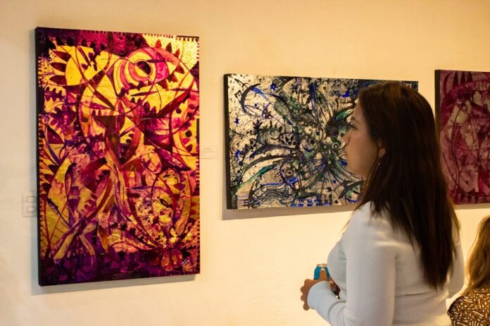 Carlos Fuentes García, el Pintor Mixteco en la Vanguardia del Arte Contemporáneo -AlternativaTlx