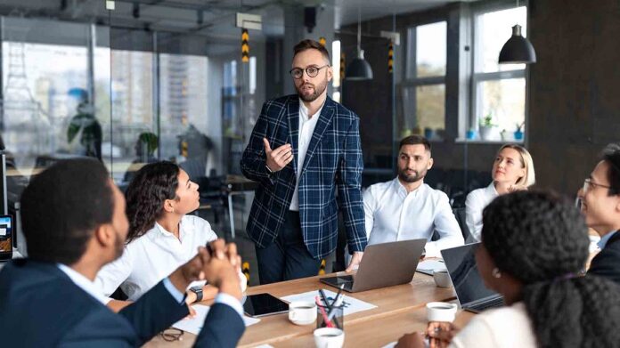 Desconfianza Entre Empleadores y Empleados, Error común de Muchas Empresas -AlternativaTlx Desconfianza Entre Empleadores y Empleados, Error común de Muchas Empresas -AlternativaTlx