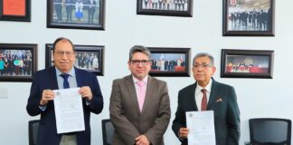 Firman UATx y STUAT Contrato Colectivo de Trabajo -AlternativaTlx