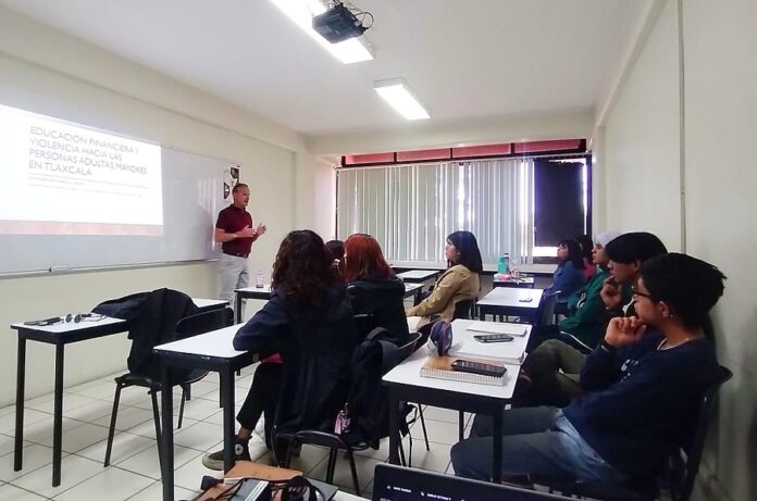 Hablan en UATx Sobre Alfabetización Financiera de Adultos Mayores -AlternativaTlx