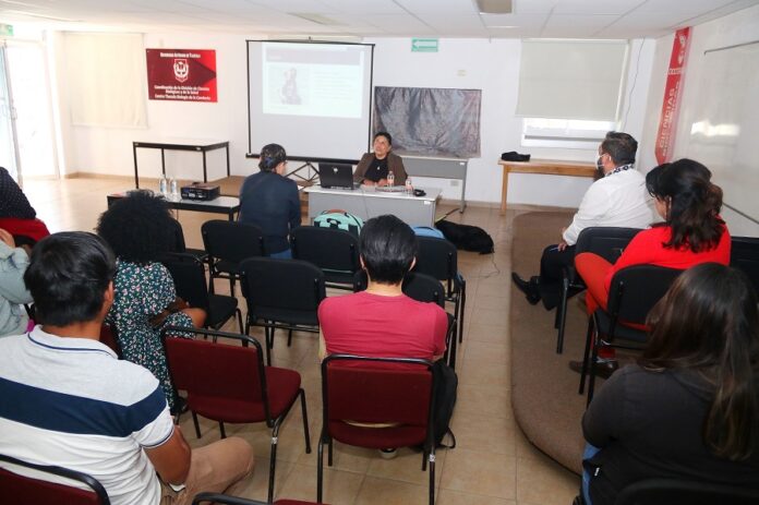 Hablan en UATx Sobre Vulnerabilidad y Diversidad -AlternativaTlx