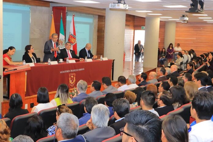 Es UATx Referente Obligado en los Saberes de la Ciencia Jurídica -AlternativaTlx