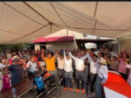 Ahora Fue en Muñoztla, Los Vecinos Manifiestan su Apoyo a Ángel Barbosa -AlternativaTlx