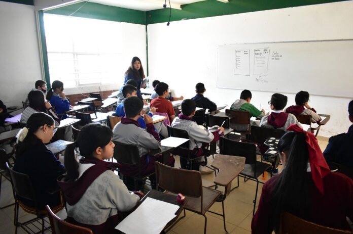 Celebran Olimpiada Mexicana de Matemáticas Etapa Estatal en Cecyte 06 Tepeyanco -AlternativaTlx