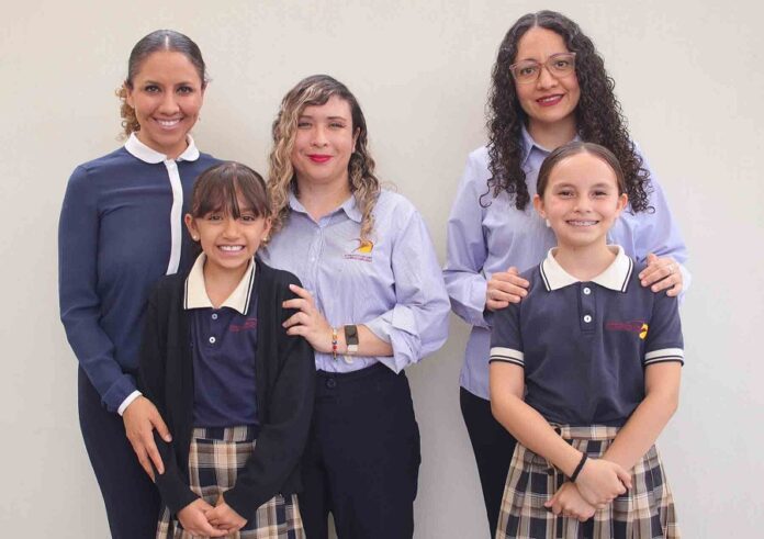 Estudiantes de la UAG Ganan concurso de Inglés a Nivel Nacional -AlternativaTlx