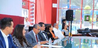 Formalizan Diputados Invitación para la Inscripción en Letras Doradas del Nombre de la UATx - AlternativaTlx