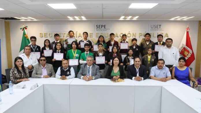 Premia SEPE-USET a 36 Alumnos Ganadores de los Concursos “Química Marie Curie” y “Mexicano de Física” -AlternativaTlx