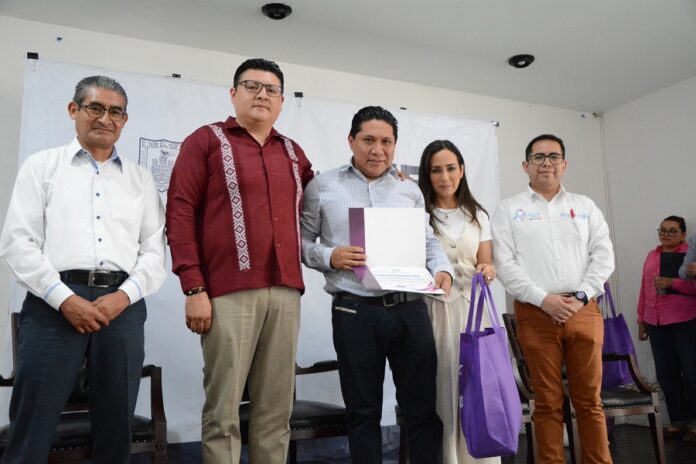 Reconocen UTT y SEDIF a Estudiantes por Destacadas Participaciones en Competencias de Robótica -AlternativaTlx