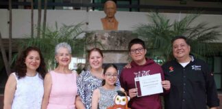 UAG Entrega Beca Honoris Causa del 100% a 4 Estudiantes -AlternativaTlx