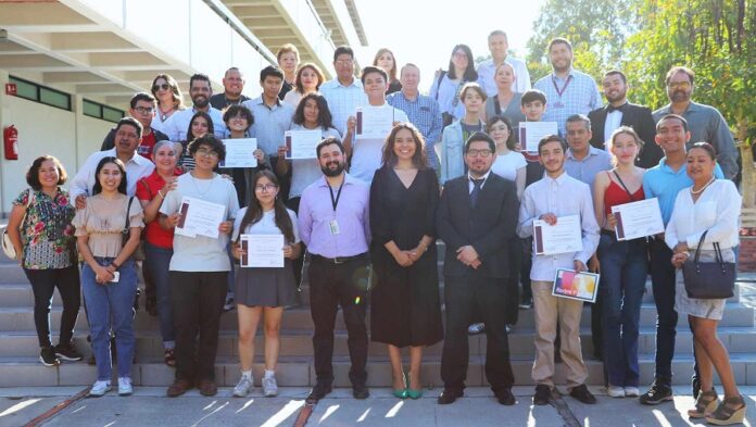 UAG Premia a Ganadores del Torneo Nacional de Matemáticas -AlternativaTlx