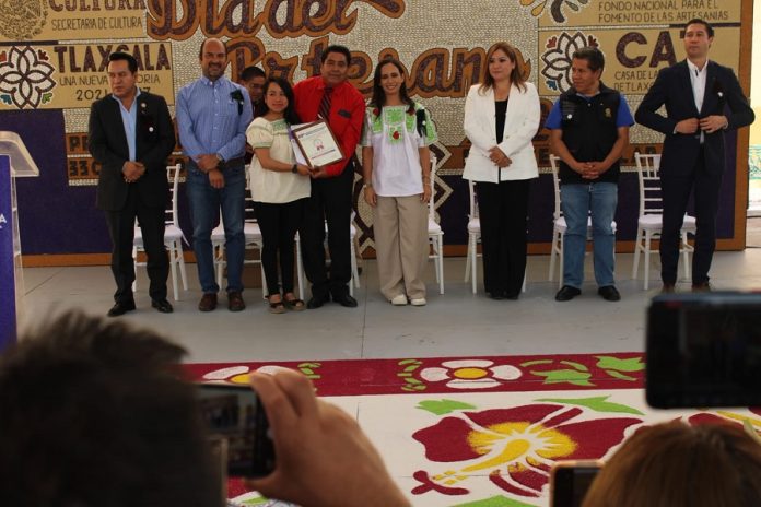 Premia CAT a Ganadores del 33 Concurso de Arte Popular Tlaxcala 2024, en el Marco del Día del Artesano -AlternativaTlx