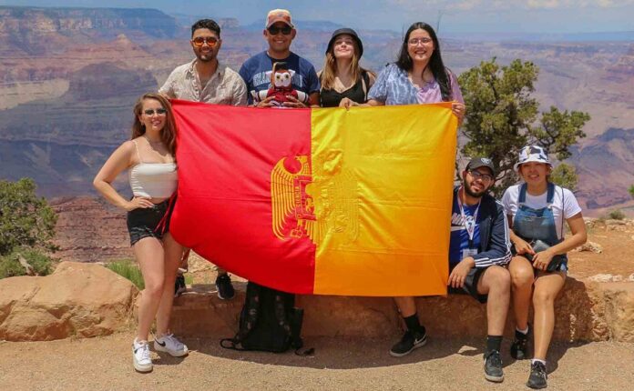 Alumnos Viven Verano Lleno de Innovación en Arizona State University -AlternativaTlx