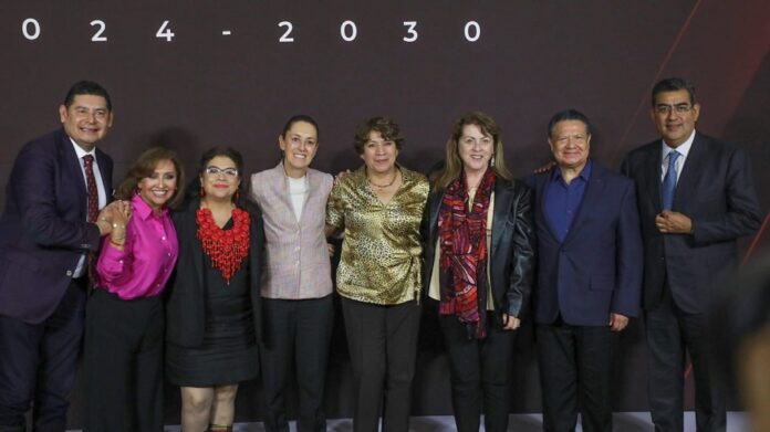 Asiste Lorena Cuéllar a Reunión de Gobernadores con la Presidenta Electa Claudia Sheinbaum -AlternativaTlx