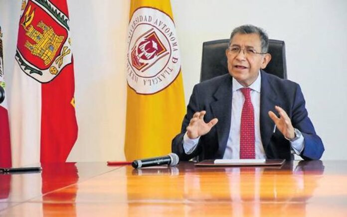 Mensaje del Doctor Serafín Ortiz, Rector de la UATx en el Simposio: Cáncer de Mama - AlternativaTlx