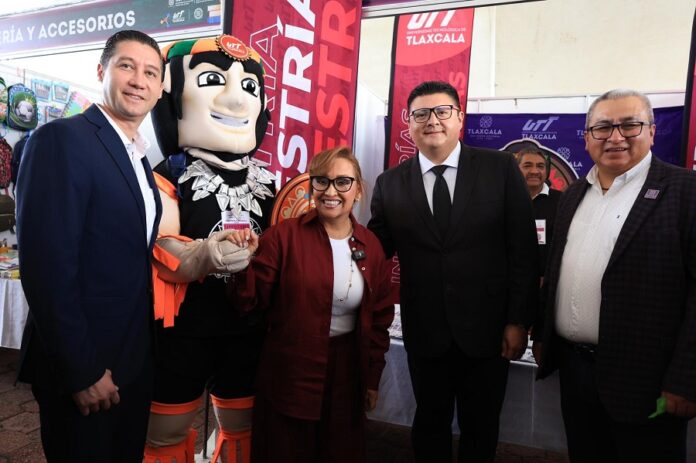 Encabeza Gobernadora Feria del Regreso a Clases 2024 -AlternativaTlx