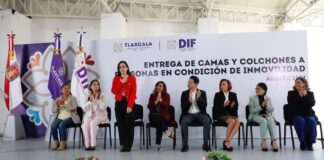 Gobernadora y Presidenta del SEDIF Dan Alivio a Pacientes en Inmovilidad y a sus Cuidadores -AlternativaTlx