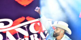Pancho Barraza Conquista Huamantla en una Noche Especial en el Foro del Artista -AlternativaTlx