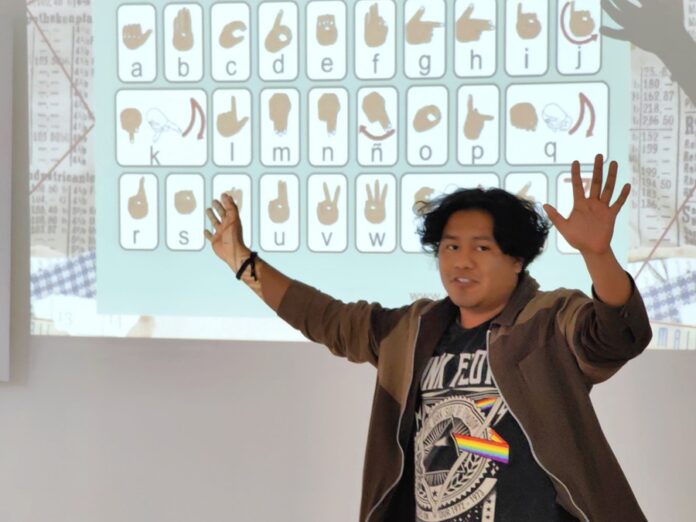 Abre el CIE Taller en Lengua de Señas Mexicana “Mis Manos que Sienten” - AlternativaTlx