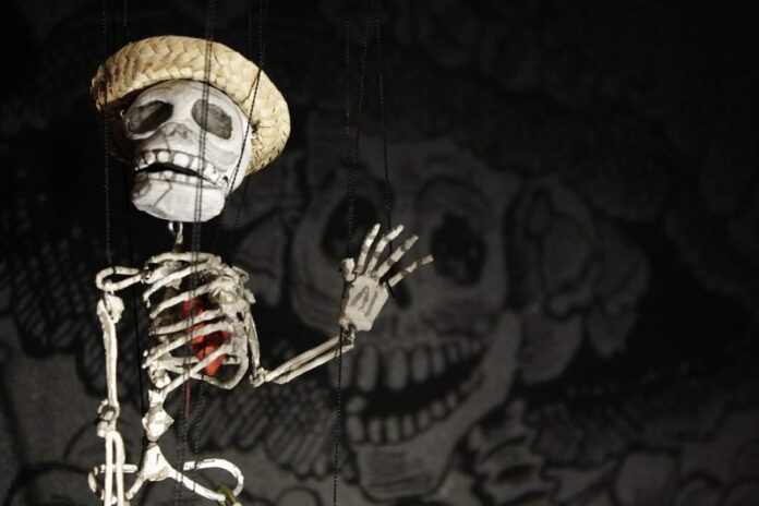 La Compañía Cabeza en Espiral visibiliza las Realidades a través de la Fantasía y la Ilusión con Títeres y Marionetas -AlternativaTlx