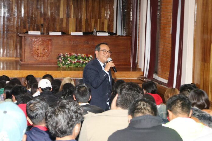 La UATx y el Sistema Anticorrupción del Estado de Tlaxcala Difunden Cultura de la Legalidad -AlternativaTlx
