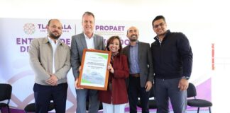 Entrega Gobernadora Lorena Cuéllar Certificados Ambientales -AlternativaTlx