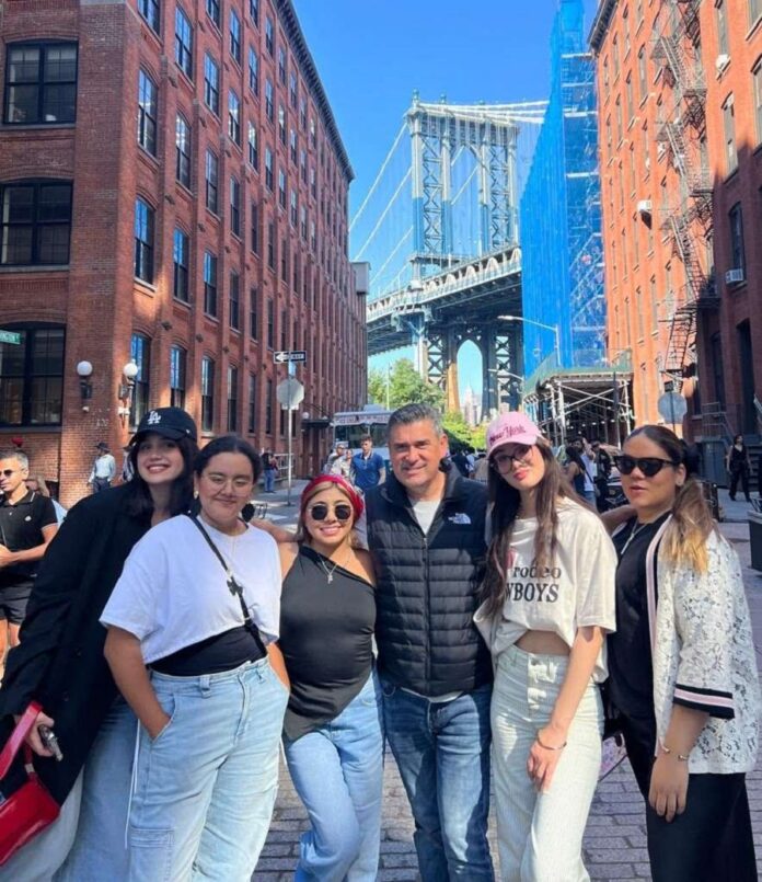 Estudiantes de la UAG Participan en New York Fashion Week -AlternativaTlx