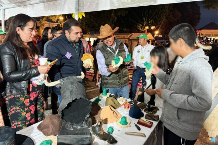 Éxito Total en el Primer Tianguis Turístico Comunitario “Por Amor a Huamantla” -AlternativaTlx