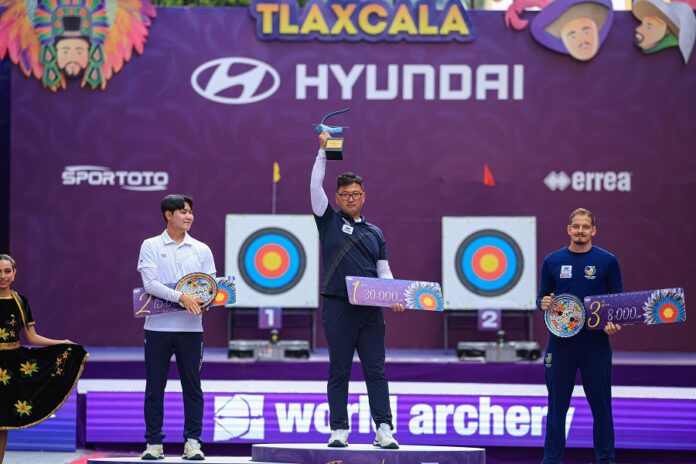 Ganan Corea del Sur Oro y Plata en Arco Recurvo Varonil -AlternativaTlx