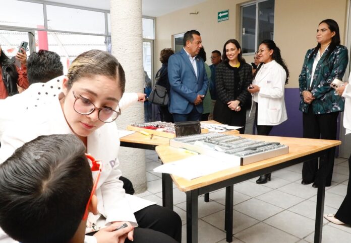 Inicia SEDIF Nuevas Etapas en Programas de Salud Renal Y Vsual para Estudiantes -AlternativaTlx