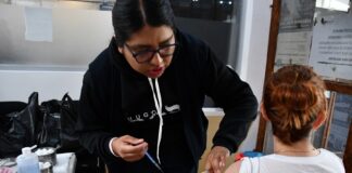 Inicia SESA Vacunación Contra Influenza y COVID-19 al Personal de Salud -AlternativaTlx