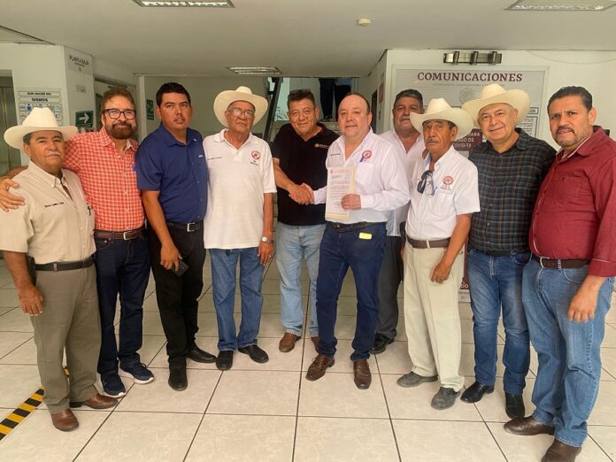 Miguel Ángel López Miranda estuvo acompañado por los presidentes e integrantes de varios Comités Municipales Campesinos CNC Sinaloa Gestiona Ejecución de Programa “Producción para el Bienestar” -AlternativaTlx