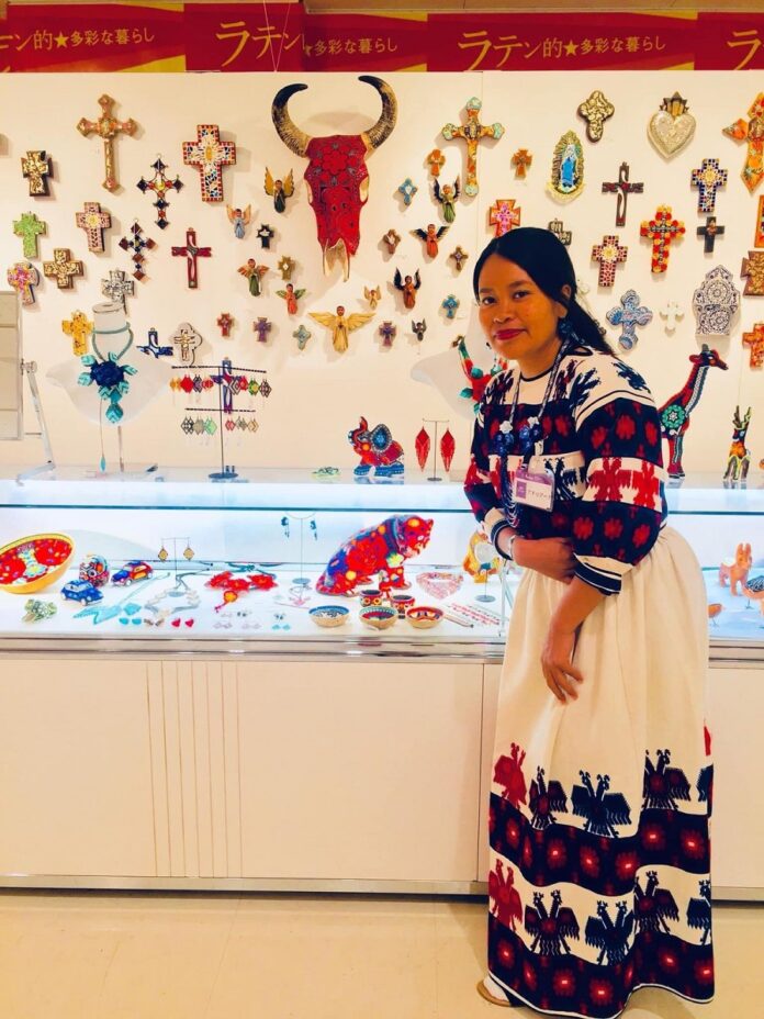 Creación Wixárika Preserva la Cultura Huichol -AlternativaTlx