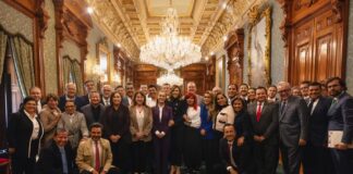 En Palacio Nacional, mandatarios de la 4T acordaron reforzar este modelo de salud
