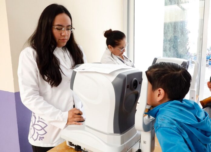 Inicia SEDIF Nuevas Etapas en Programas de Salud Renal y Visual para Estudiantes -AlternativaTlx