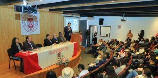 La Filosofía es una Práctica que Puede Cambiar a las Sociedades, Afirman Expertos en la UATx - AlternativaTlx