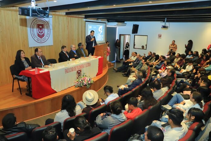 La Filosofía es una Práctica que Puede Cambiar a las Sociedades, Afirman Expertos en la UATx - AlternativaTlx