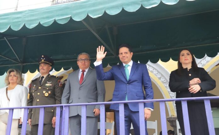 Muestran Tlaxcaltecas Orgullo y Patriotismo en Desfile para Conmemorar el Inicio de la Revolución Mexicana -AlternativaTlx