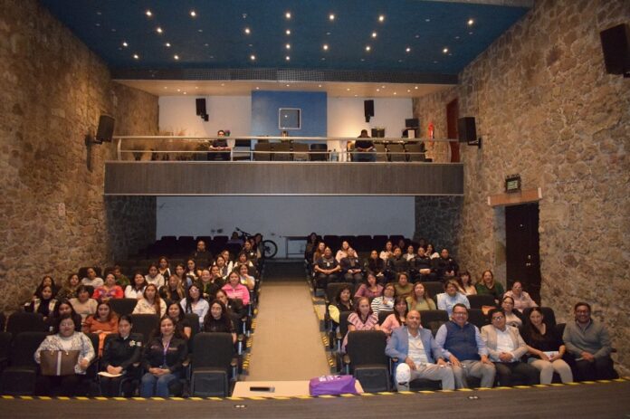 Personal del Gobierno de Zacatelco Recibe Capacitación en Materia de: Trata de Personas -AlternativaTlx