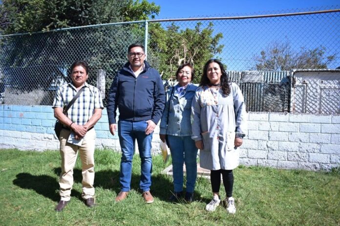 Presidente Municipal de Zacatelco, Miguel Acatzi, Recorre Instituciones Educativas para Fortalecer la Seguridad y Mejorar Infraestructuras -AlternativaTlx