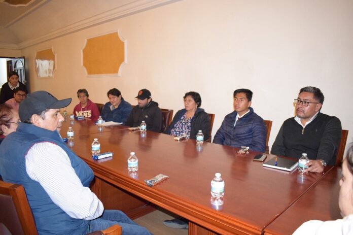 Vecinos de Zacatelco Agradecen el Reordenamiento Comercial Realizado por el Gobierno Municipal -AlternativaTlx