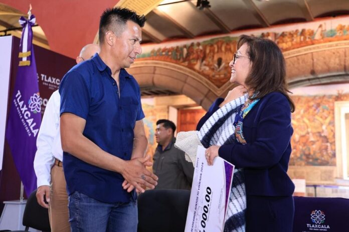 Arranca Gobernadora Programa “Confío en ti y Mejoramos Juntos tu Vivienda 2024” -AlternativaTlx